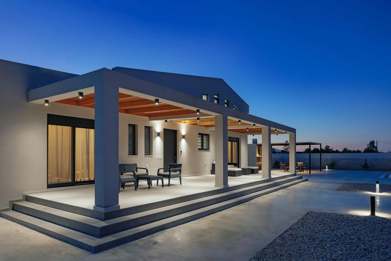 samantha villa in zante