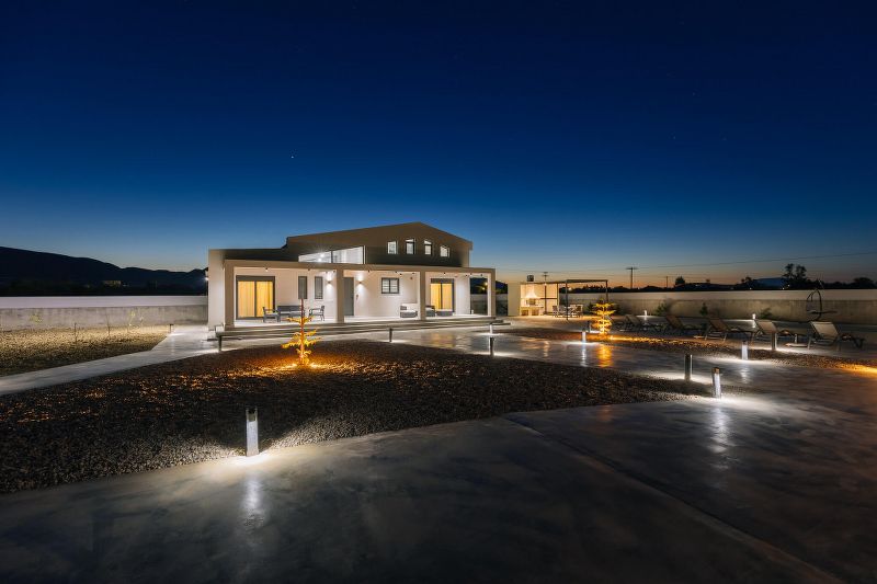 samantha villa in zante