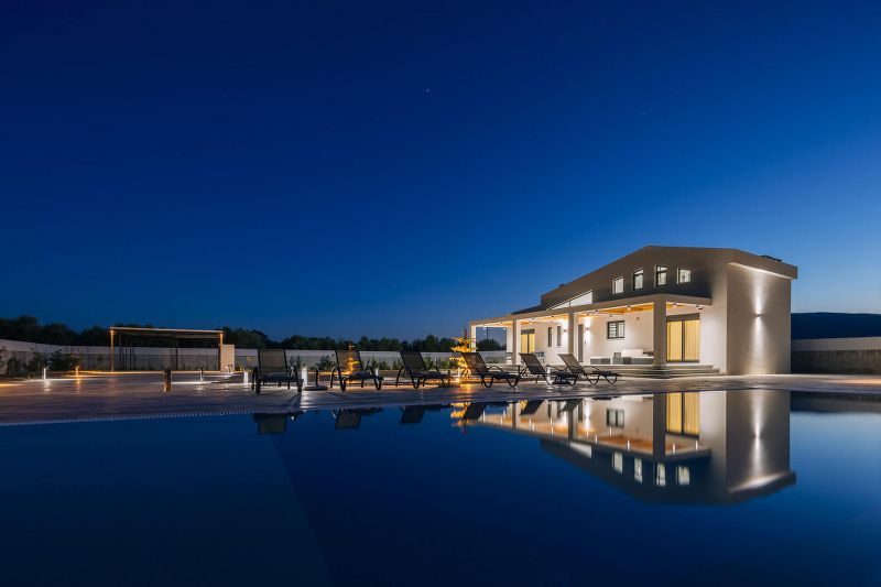 samantha villa in zante